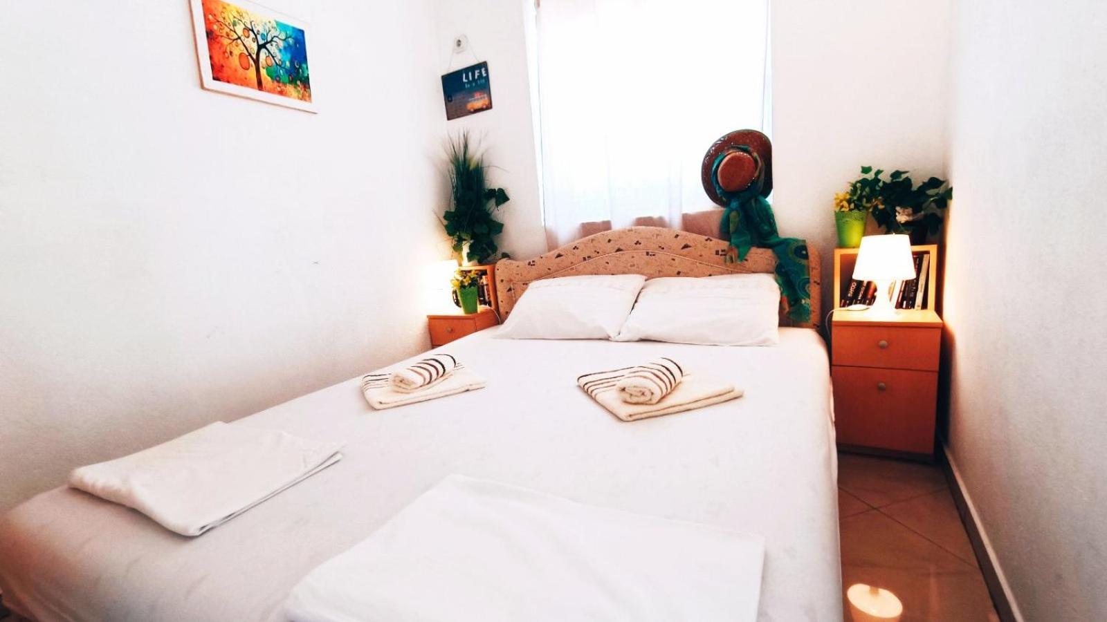 Beach Apartment With Beach Chairs N.1 Utjeha Room photo